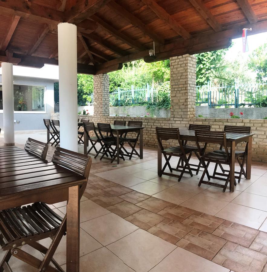 Villa Toni Sveti Filip i Jakov Buitenkant foto